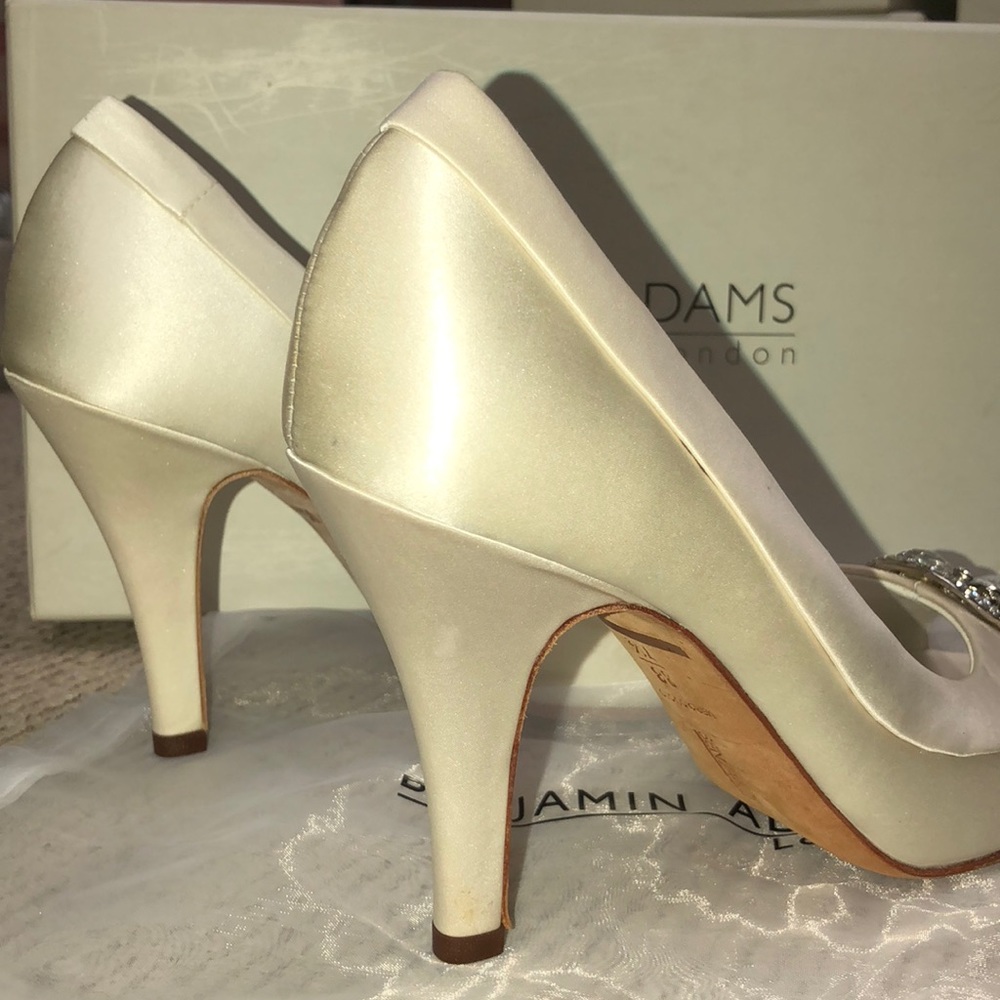 Benjamin Adams Bridal Heel - Picture 5 of 7